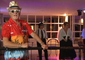 Paolo Tarantino torna con “La Caffettiera”: domani l’anteprima del nuovo videoclip prodotto da Radio Liscio Paolo Tarantino torna con “La Caffettiera”: domani l’anteprima del nuovo videoclip prodotto da Radio Liscio
