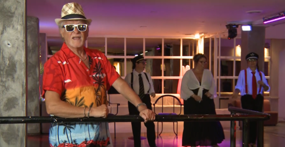 Paolo Tarantino torna con “La Caffettiera”: domani l’anteprima del nuovo videoclip prodotto da Radio Liscio Paolo Tarantino torna con “La Caffettiera”: domani l’anteprima del nuovo videoclip prodotto da Radio Liscio