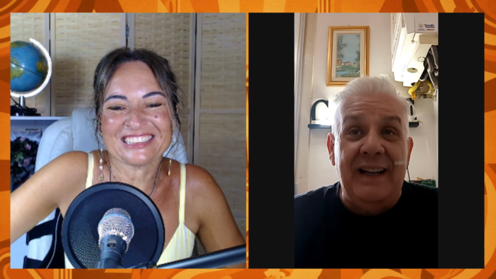 Ma cos’è questo palco? – Mauro Rizzi, una voce che ha attraversato generazioni Ma cos’è questo palco? – Mauro Rizzi, una voce che ha attraversato generazioni
