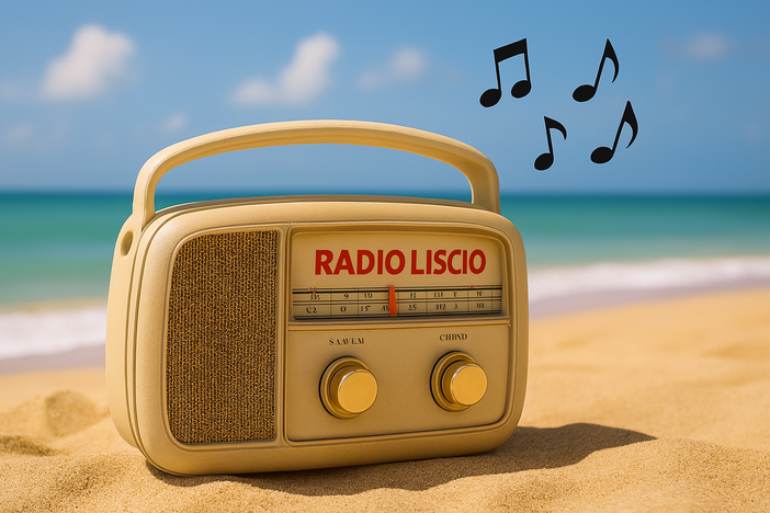 Radio Liscio: il palinsesto estivo che fa ballare l’Italia
