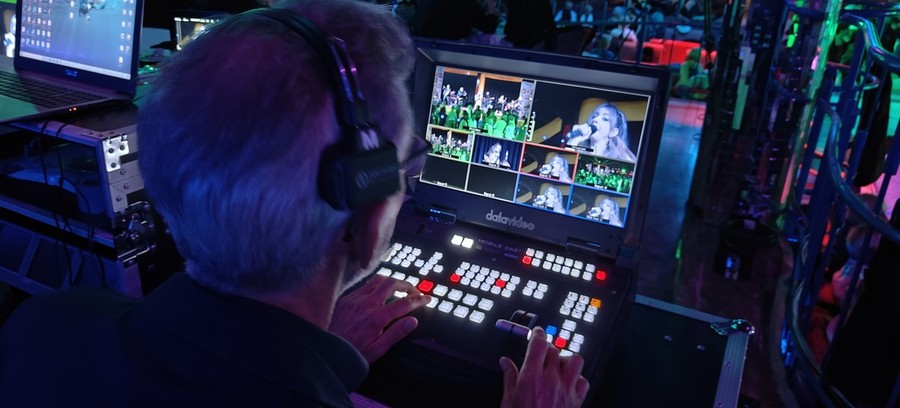 Il nuovo palinsesto di Radio Liscio tra tradizione, ritmo e novità