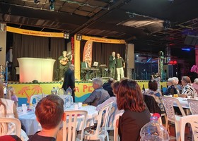 Festa grande alla Peschiera: Sonia De Castelli e Marco Zeta per il 2° compleanno di Radio Liscio Festa grande alla Peschiera: Sonia De Castelli e Marco Zeta per il 2° compleanno di Radio Liscio