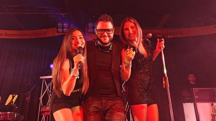 Matteo Bensi da record nel concerto del sabato sera in diretta Matteo Bensi da record nel concerto del sabato sera in diretta