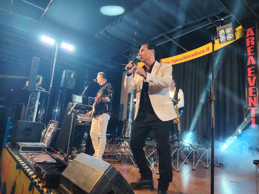 Serata di festa con Mauro Levrini: musica, emozioni e tradizione in diretta