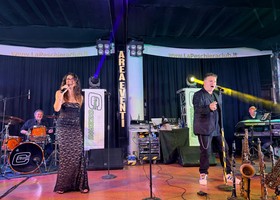 Radio Liscio Live, grande serata con l’Orchestra di Fabio Cozzani alla Peschiera di Valdengo