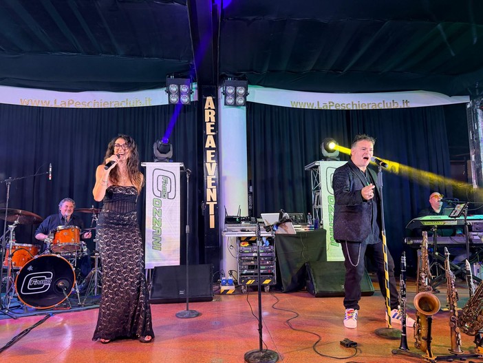 Radio Liscio Live, grande serata con l’Orchestra di Fabio Cozzani alla Peschiera di Valdengo Radio Liscio Live, grande serata con l’Orchestra di Fabio Cozzani alla Peschiera di Valdengo