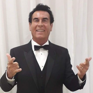 Mauro Ferrara &quot;la voce della Romagna&quot; protagonista del podcast &quot;Ma cos'è questo palco?&quot;