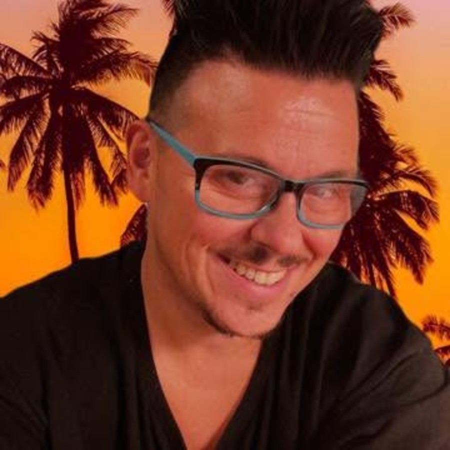 Radio Liscio Live, sabato 10 ottobre arriva Maurizio Medeo