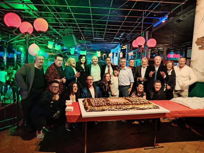 La super festa di Radio Liscio diverte ed emoziona