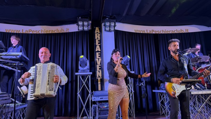 Radio Liscio Live, Paolo Bertoli inaugura ufficialmente la stagione 26/27 alla Peschiera di Valdengo Radio Liscio Live, Paolo Bertoli inaugura ufficialmente la stagione 26/27 alla Peschiera di Valdengo