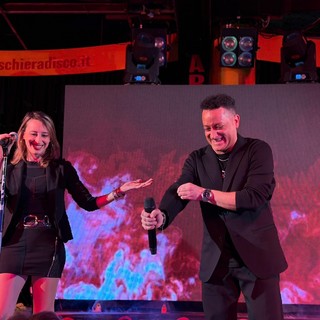 Matteo Tarantino e la sua serata da favola tra musica, festa e un compleanno speciale