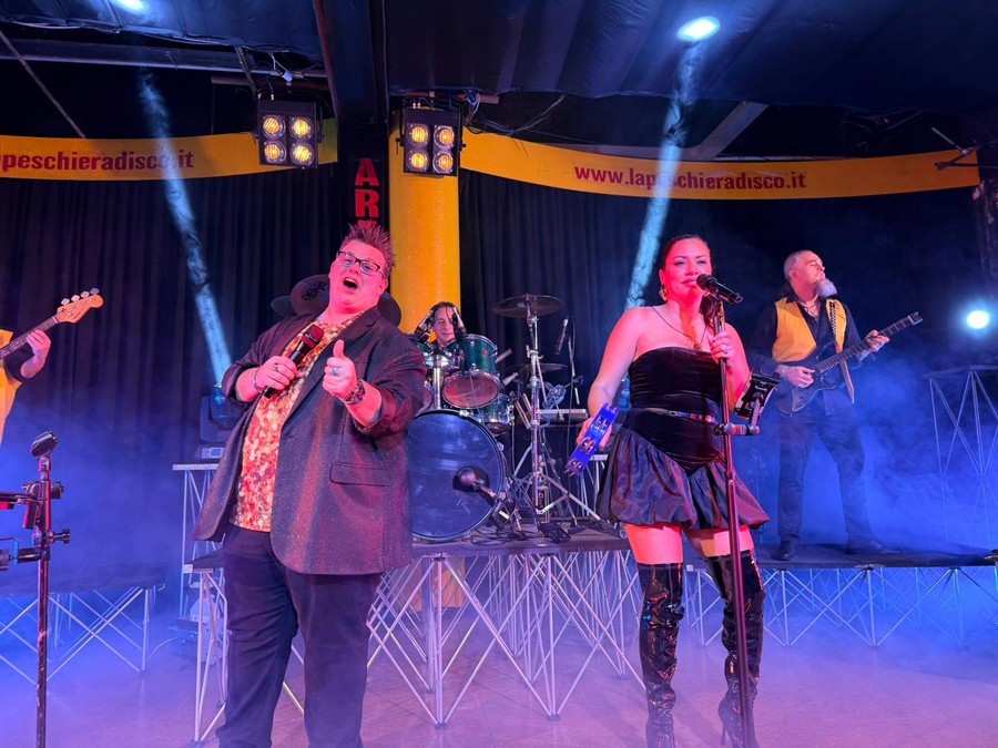 Maurizio Medeo conquista la Peschiera: una serata di musica e partecipazione dopo le feste