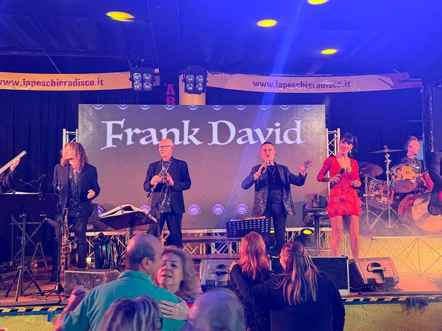 Grande serata di musica e ballo con l’orchestra Frank David